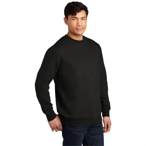 District V.I.T. Fleece Crew